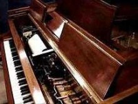 image of piano