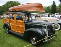 image of beach_wagon_car