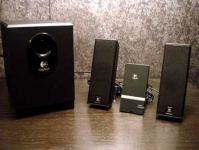 image of loudspeaker