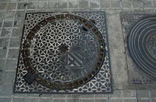image of manhole_cover