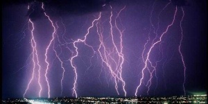image of lightning