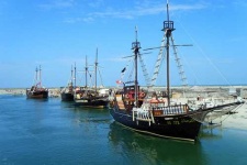 image of pirate_ship