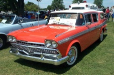 image of beach_wagon_car