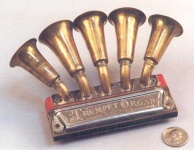 image of harmonica