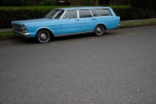 image of beach_wagon_car