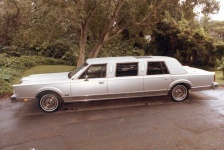 image of limousine