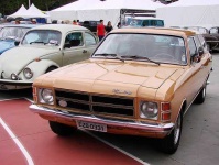 image of beach_wagon_car