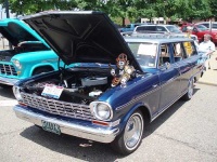 image of beach_wagon_car