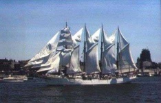 image of schooner
