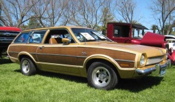 image of beach_wagon_car