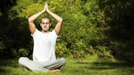 image of people_do_yoga