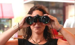 image of binoculars