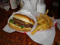 image of cheeseburger