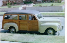 image of beach_wagon_car