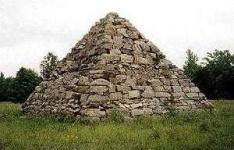 image of pyramid