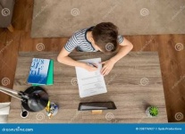 image of people_studying