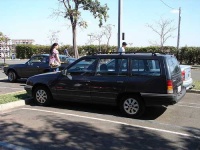 image of beach_wagon_car
