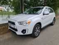 image of outlander_car