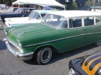 image of beach_wagon_car