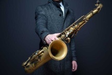 image of saxophone