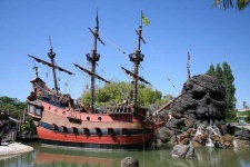 image of pirate_ship