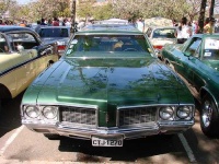 image of beach_wagon_car