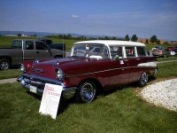 image of beach_wagon_car