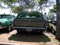 image of beach_wagon_car