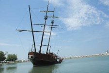 image of pirate_ship
