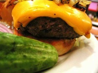 image of cheeseburger