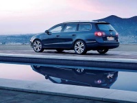 image of beach_wagon_car