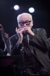 image of harmonica
