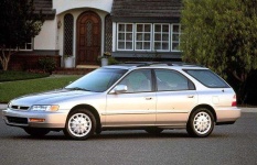 image of beach_wagon_car