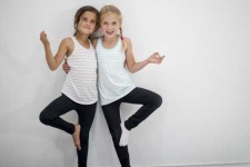 image of people_do_yoga