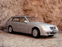 image of beach_wagon_car