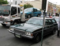 image of beach_wagon_car
