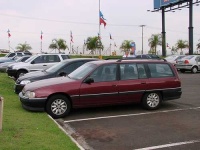 image of beach_wagon_car