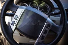 image of car_wheel_driver