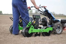 image of farming_tools_and_machinery