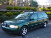 image of beach_wagon_car