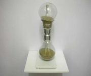 image of hourglass
