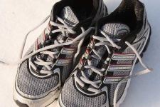 image of running_shoe