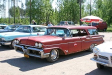 image of beach_wagon_car