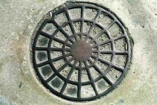 image of manhole_cover