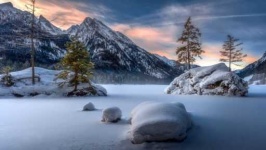 image of snowy