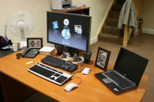 image of desktop_computer