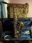 image of saxophone