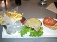 image of cheeseburger