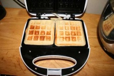 image of waffle_iron #9