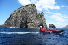 image of speedboat